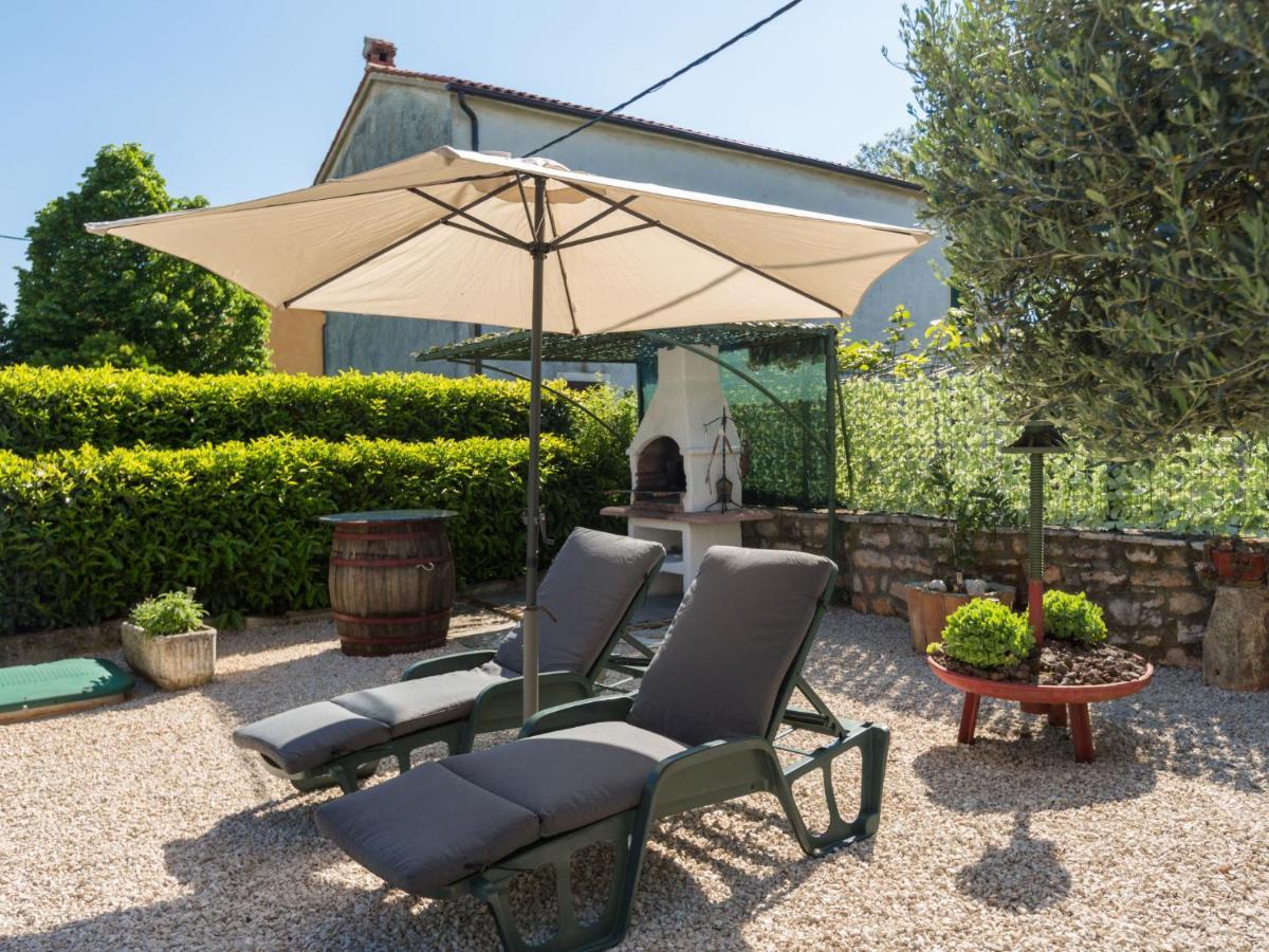 Holiday Home Villa Lucky Brtonigla Exterior foto