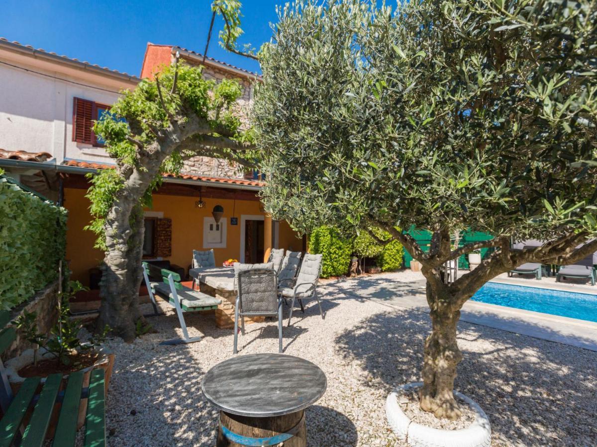 Holiday Home Villa Lucky Brtonigla Exterior foto