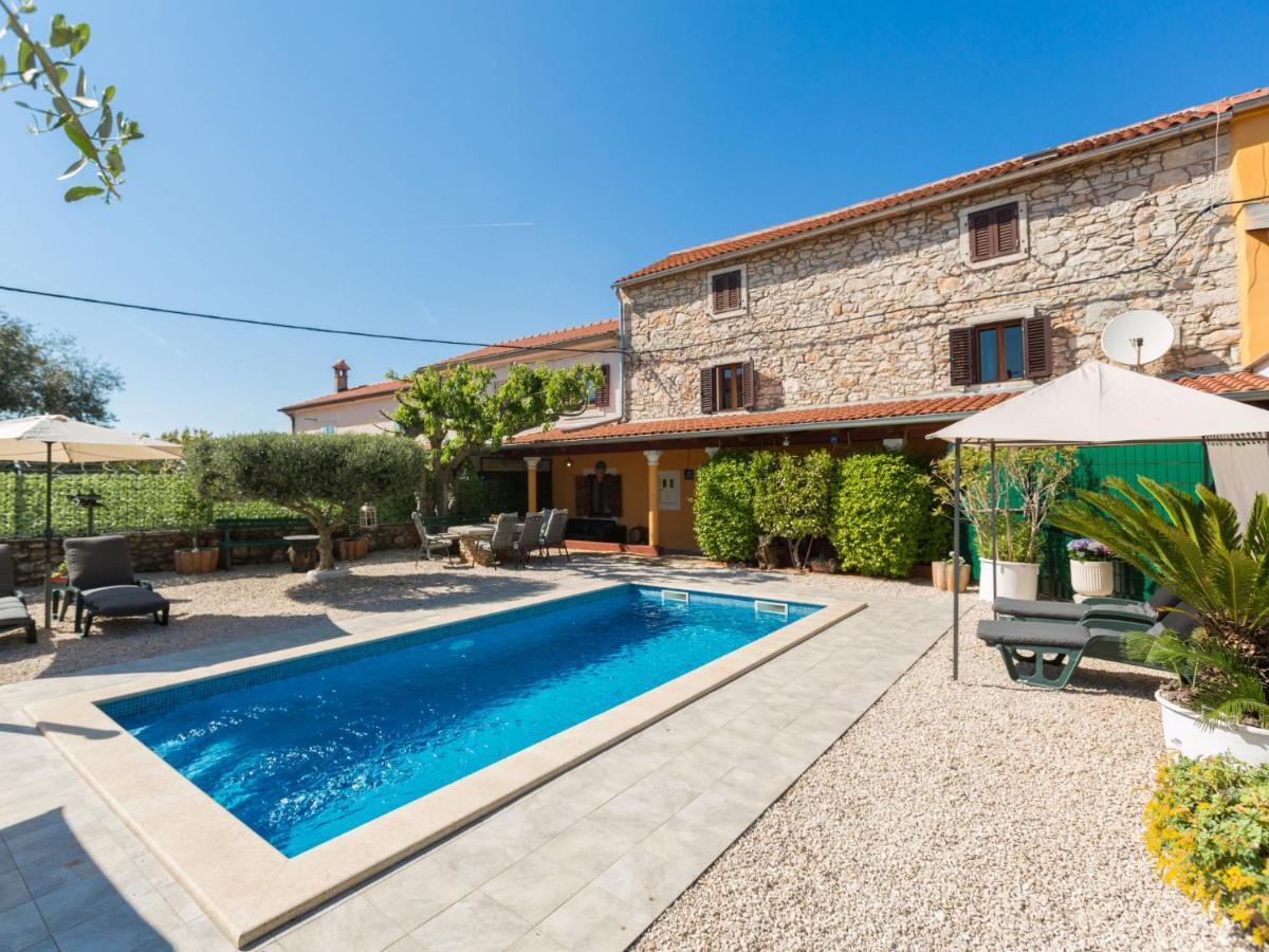 Holiday Home Villa Lucky Brtonigla Exterior foto